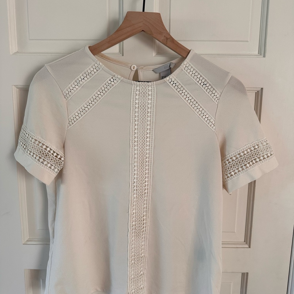 H&M Women's Cream Lace-Trim Short Sleeve Top